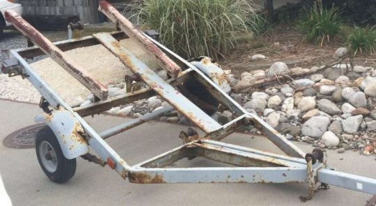 Buying A Secondhand Boat Trailer? Learn From My 10 Mistakes!